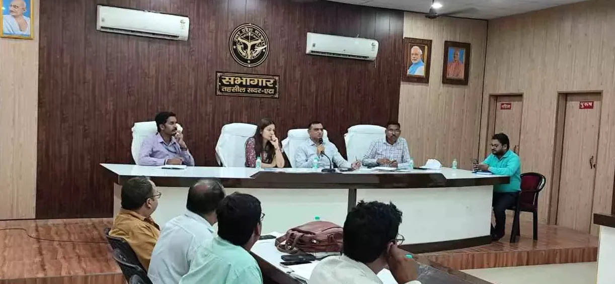 Etah News: बड़े बैंक बकायेदारों पर प्रशासन का शिकंजा, गुरुवार से शुरू होगी कुर्की कार्रवाई